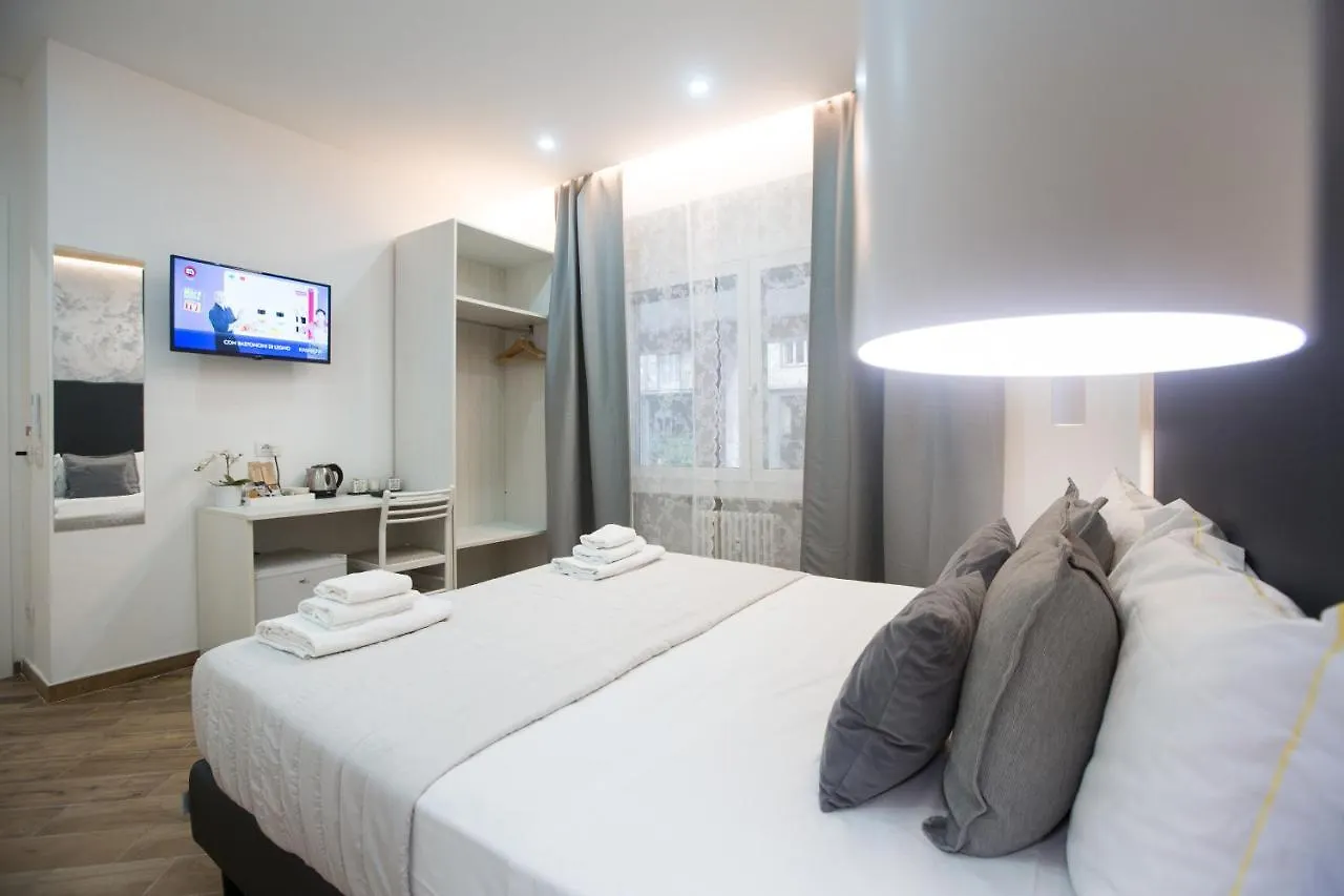 Sweet Night Hotel La Spezia 2*,