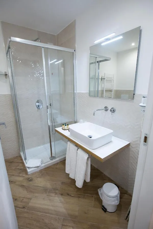 Sweet Night Hotel La Spezia 2*,  Italy